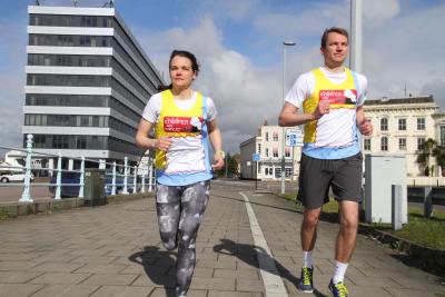 Katie Allan and James Kent training for the London Marathon