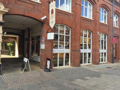 Last Wine Bar Exterior