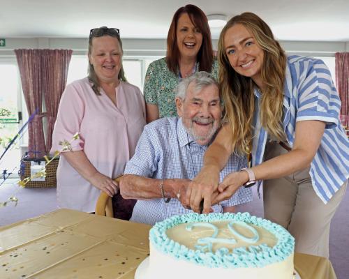 Oakes Court 20th anniversary party 1 sm