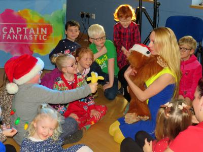 Children enjoying the YoungEyes Christmas party at the NNAB 1