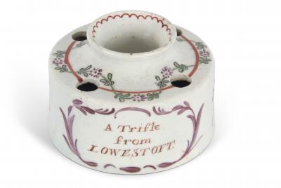 Lowestoft porcelain Trifle inkwell estimate 3000 5000