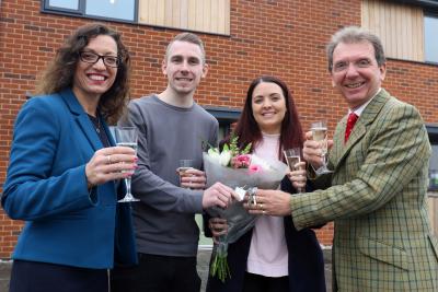 Mike Bunn and Emma Wright receive their keys from Tony Abel right and Clare Cornish left of Abel Homes sm