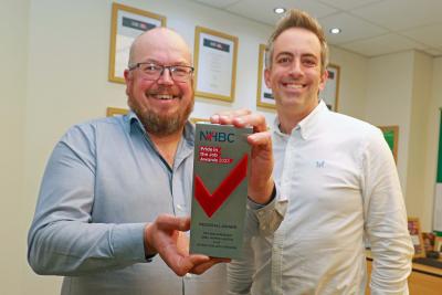 Tim Walsingham left with his regional Pride in the Job Award with Abel Homes MD Paul LeGrice sm